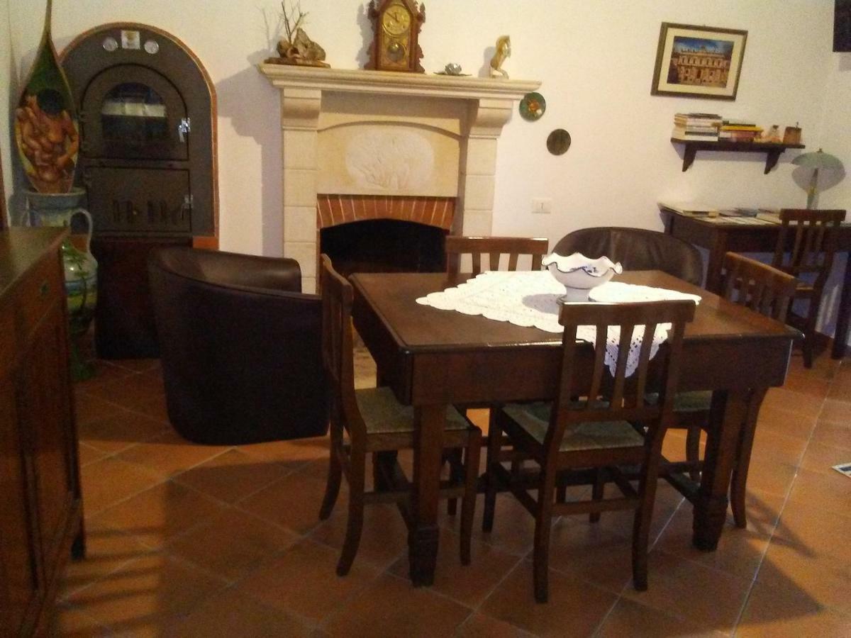 B&B Il Tiglio Padula Exteriör bild