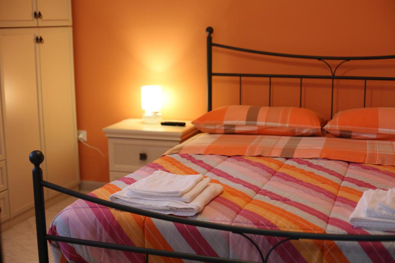 B&B Il Tiglio Padula Rum bild
