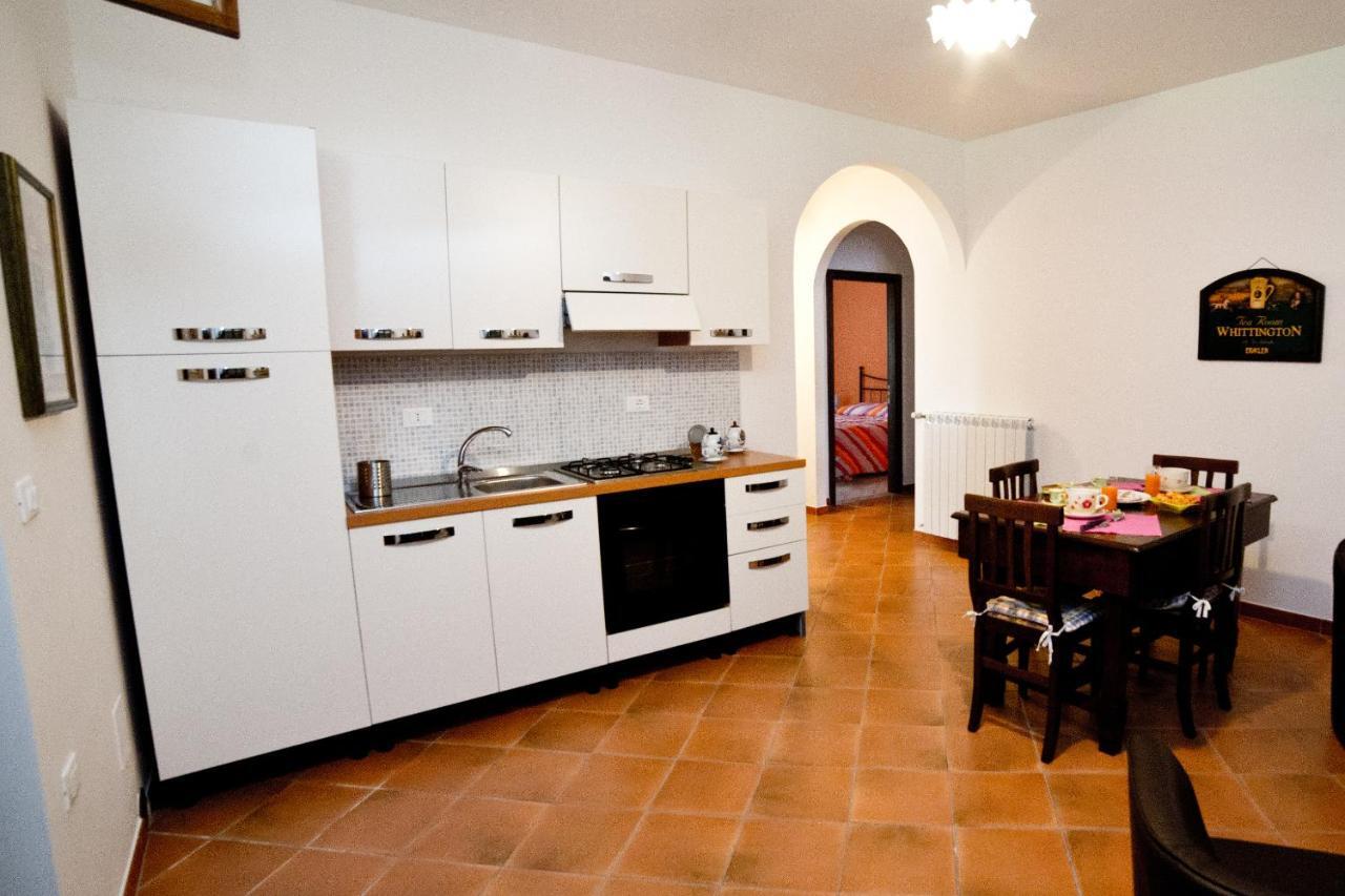 B&B Il Tiglio Padula Exteriör bild